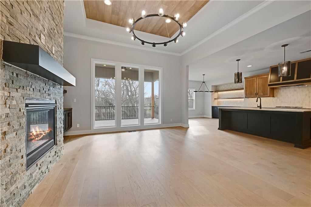 15253 W 162nd Street — photo 10
