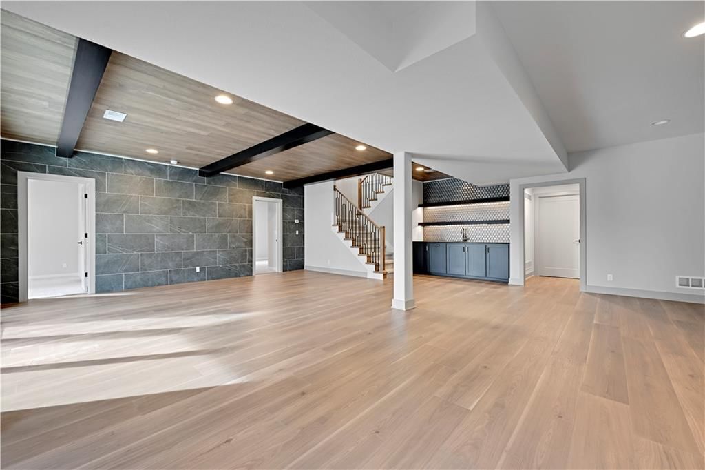 15253 W 162nd Street — photo 33