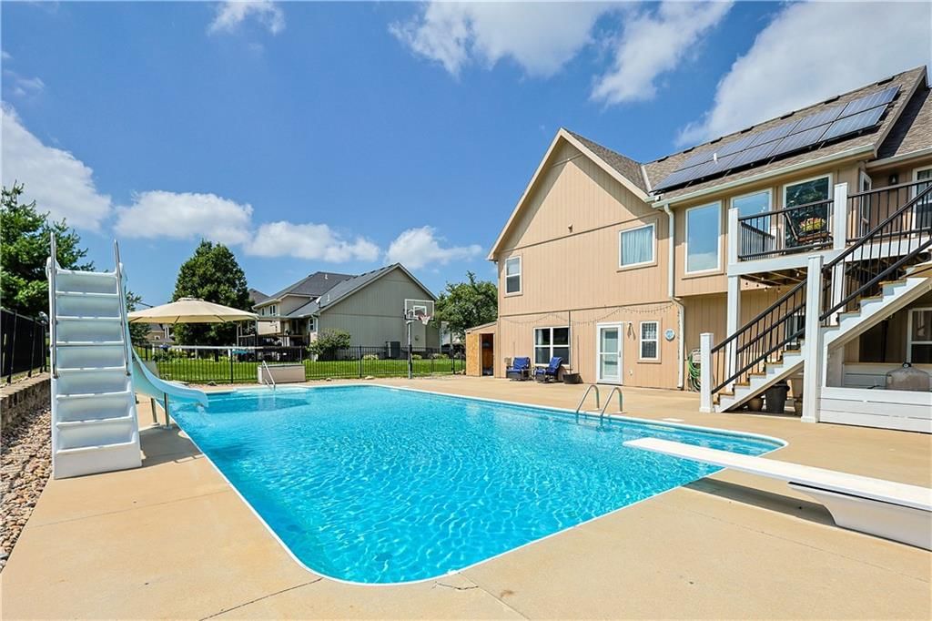 Photo 15 of 84 - 4812 Corinth Drive