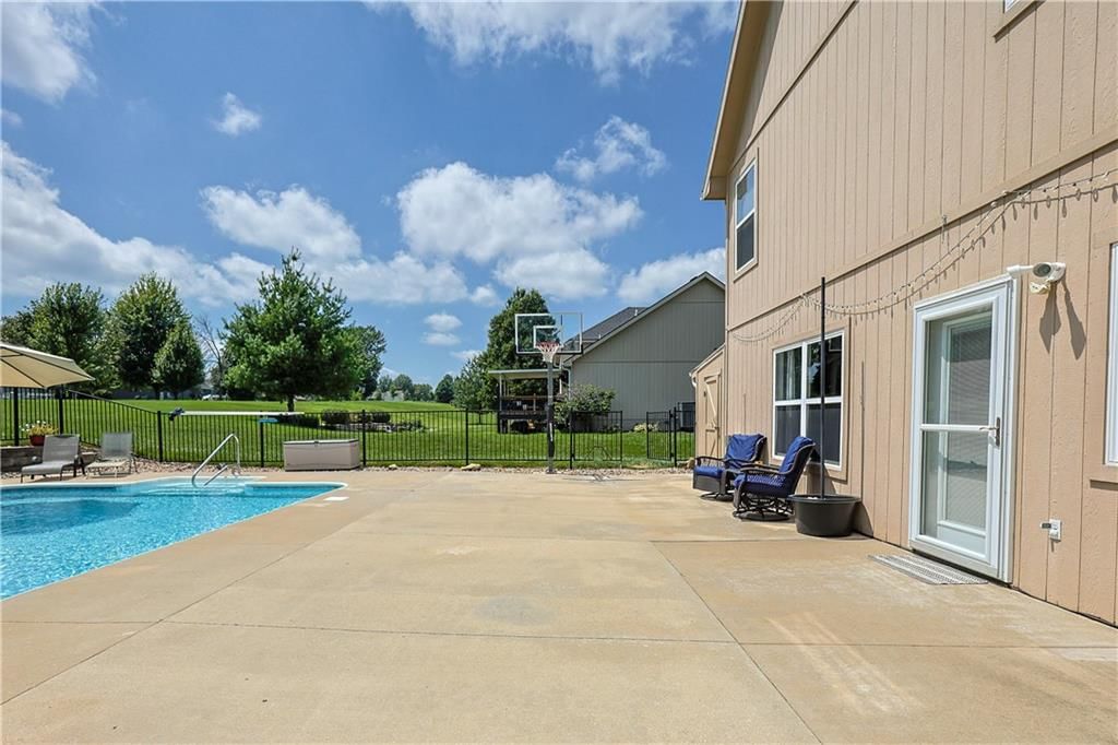 Photo 17 of 84 - 4812 Corinth Drive