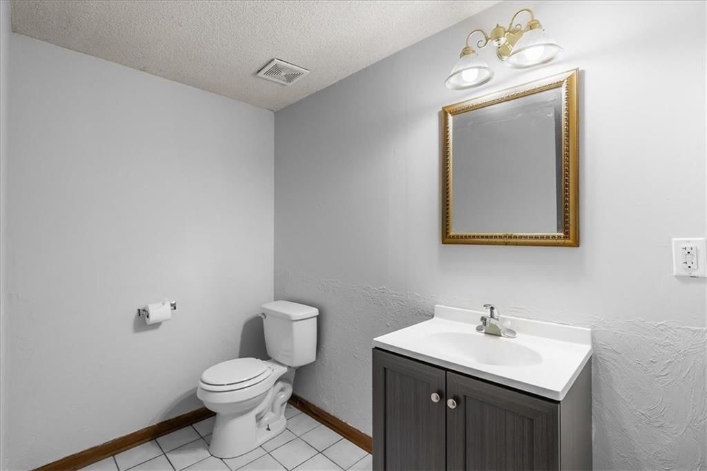 3216 S Bryn Mawr Drive — photo 7