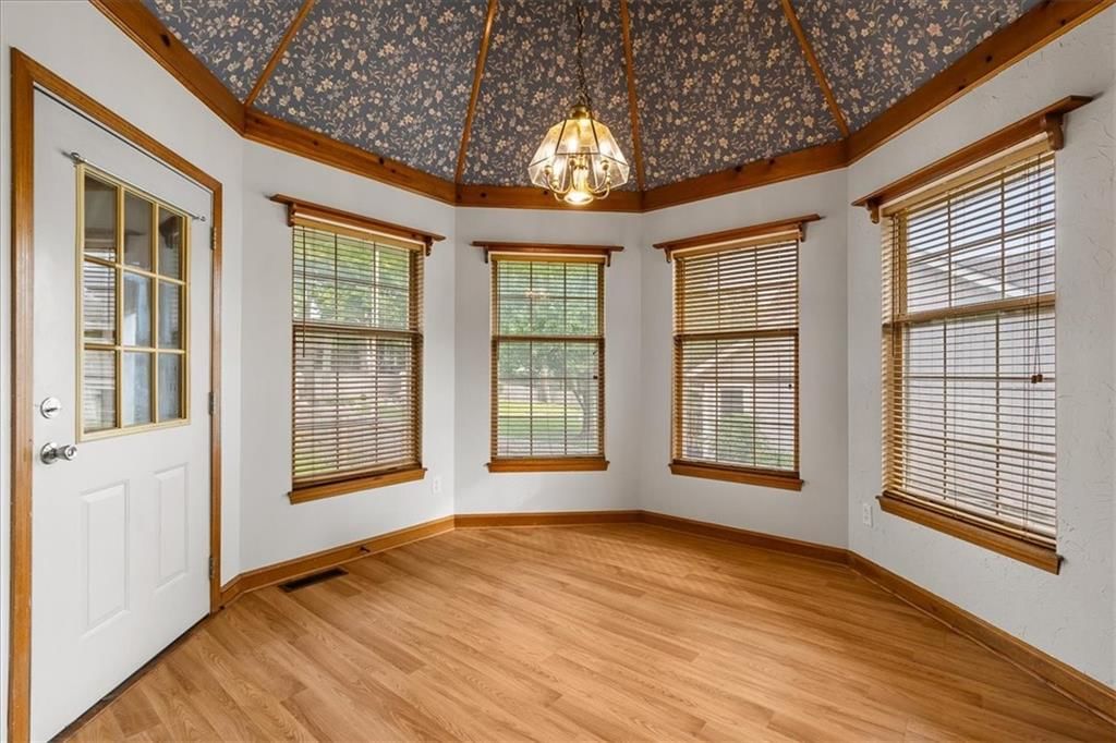 3216 S Bryn Mawr Drive — photo 11