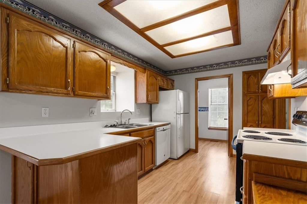 3216 S Bryn Mawr Drive — photo 13
