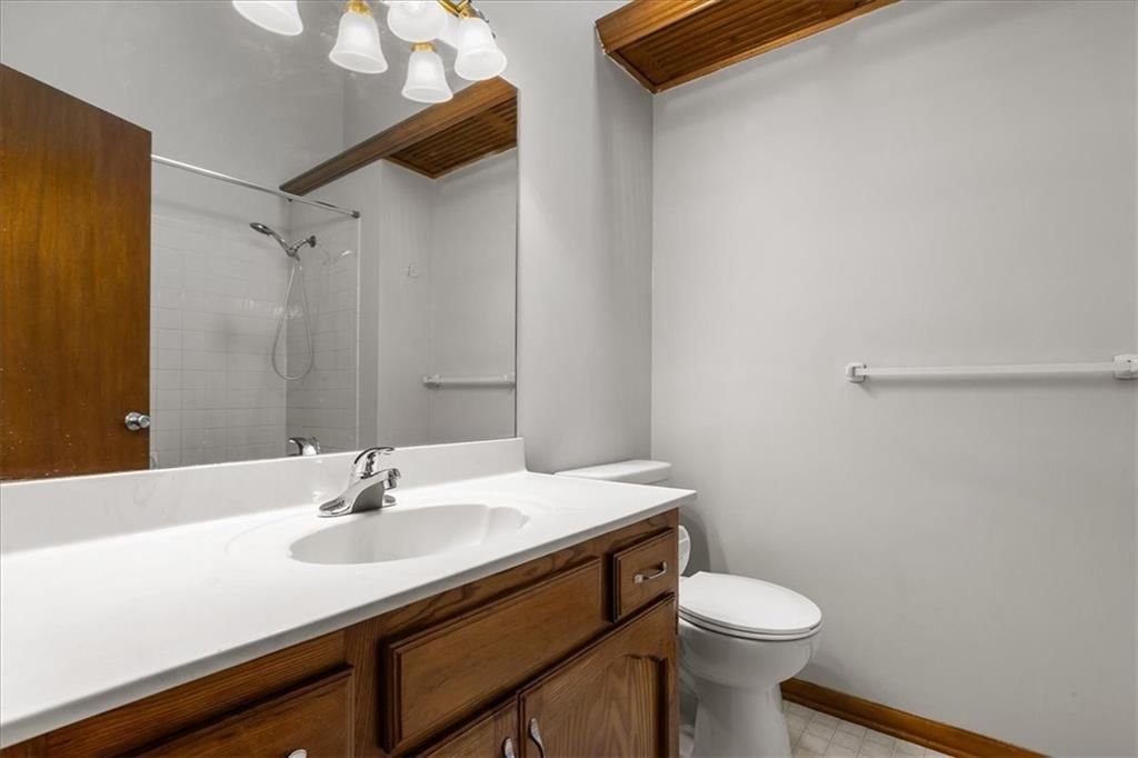 3216 S Bryn Mawr Drive — photo 17