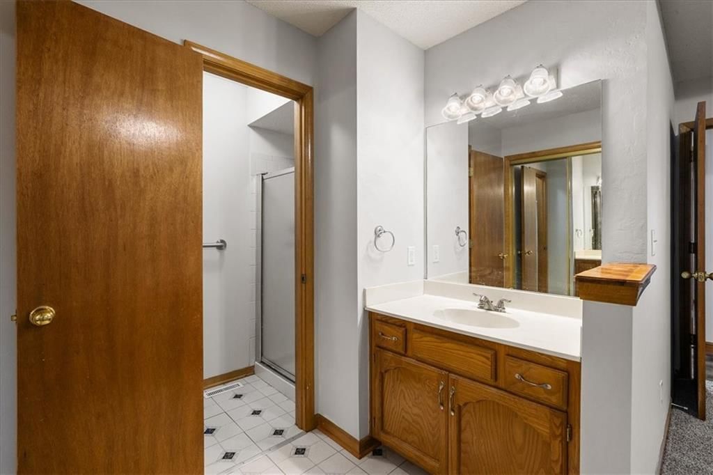 3216 S Bryn Mawr Drive — photo 23