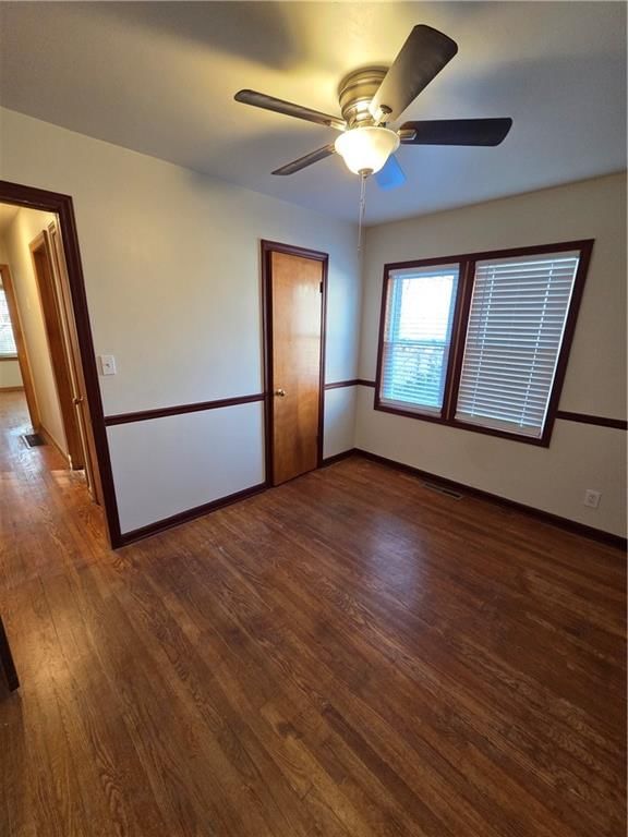 832 W Charles Street — photo 9