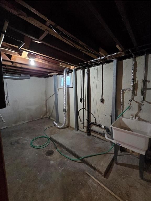 832 W Charles Street — photo 17