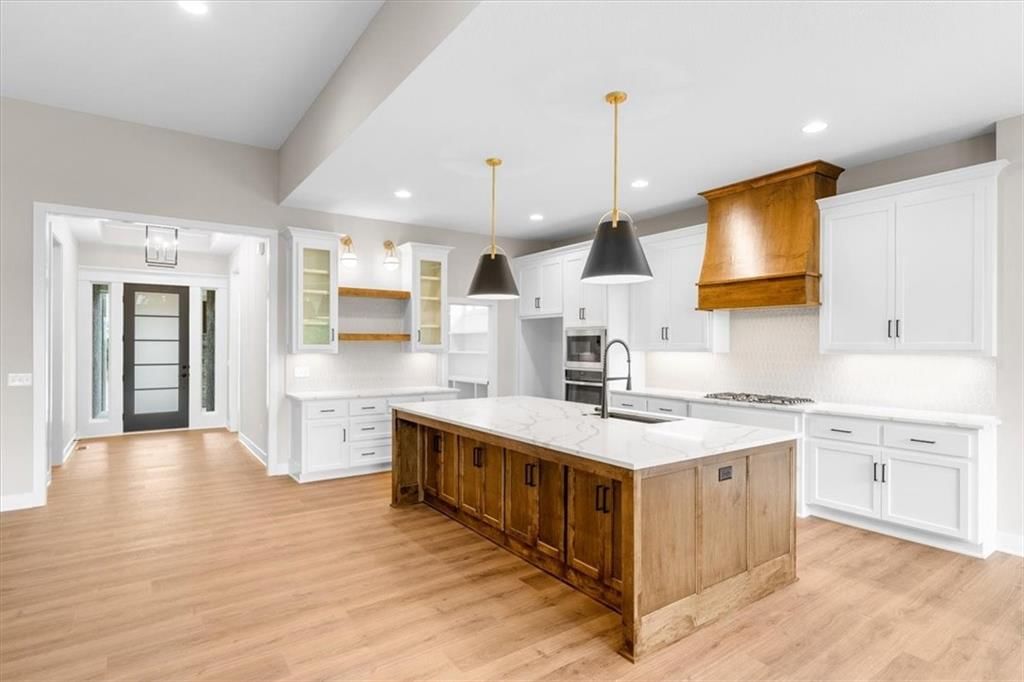 5110 NW Montebella Drive — photo 5