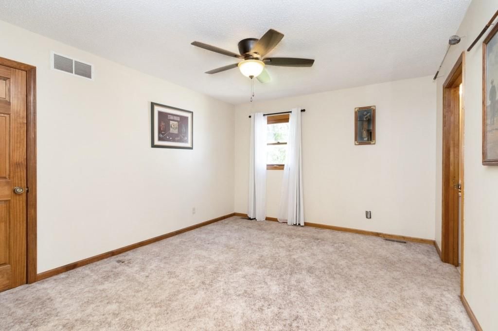 284 W Flint Hills Drive — photo 11