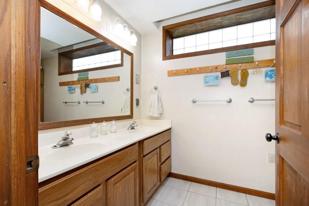 284 W Flint Hills Drive — photo 21