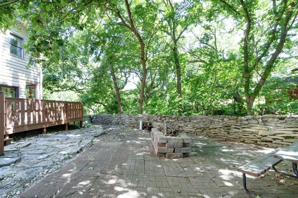284 W Flint Hills Drive — photo 28