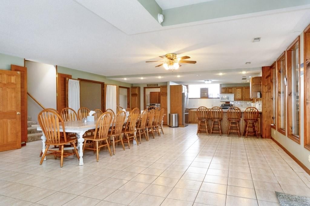 284 W Flint Hills Drive — photo 30