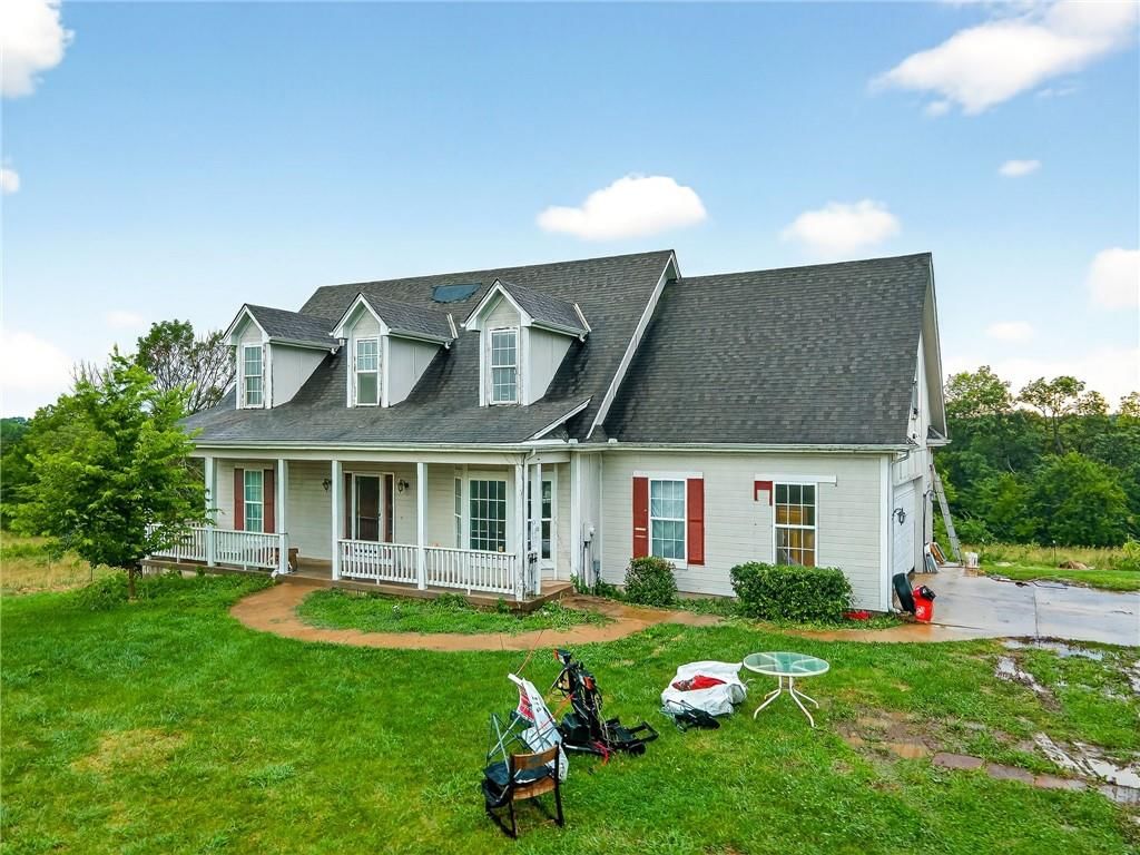 17606 S Gray Drive, Pleasant Hill, MO