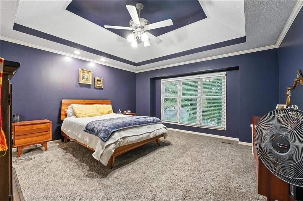 Photo 19 of 54 - 6235 N Forest Drive