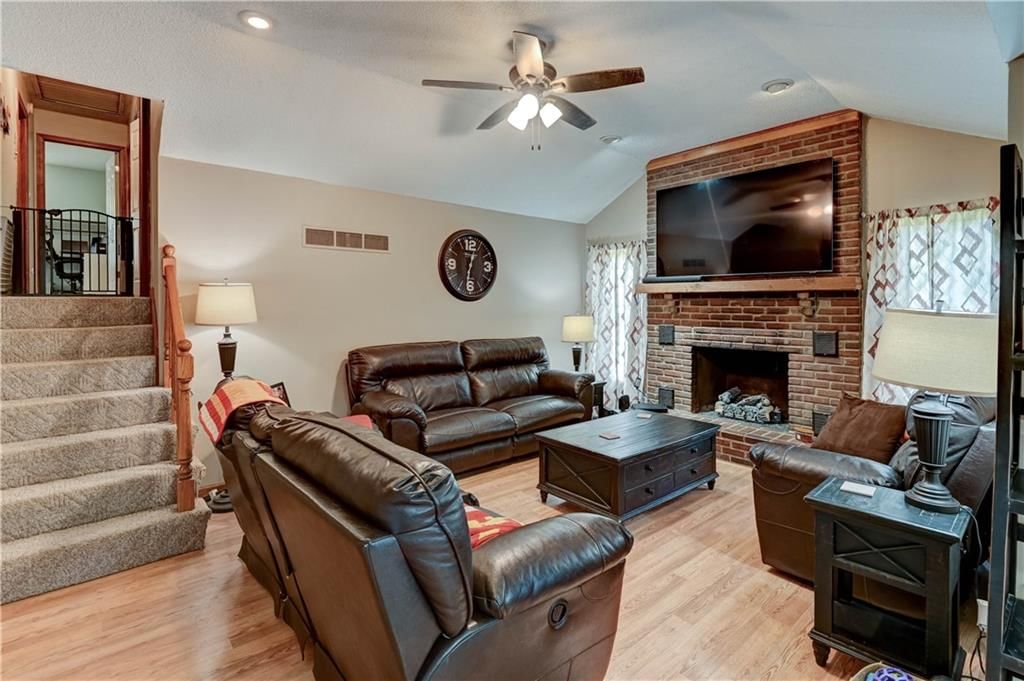 Photo 7 of 38 - 16500 E 28th Place
