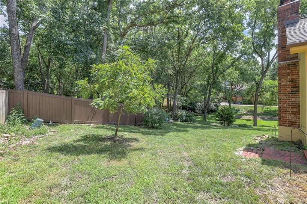 Photo 7 of 29 - 13000 E 58 Street
