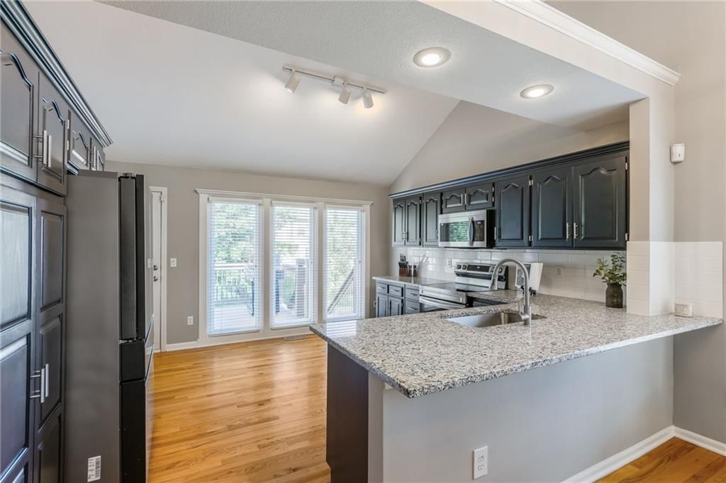 7419 N Booth Avenue — photo 11