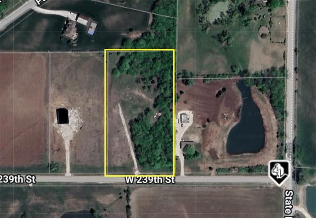 W 239th Street, Bucyrus, KS