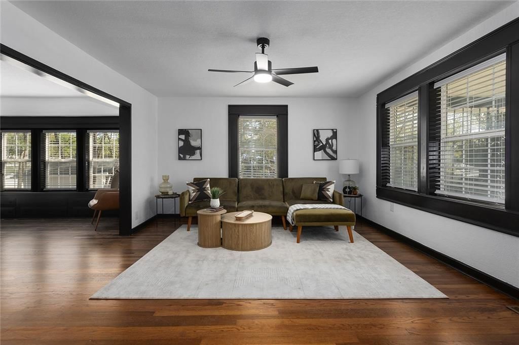 Photo 10 of 40 - 206 SW 22nd Street