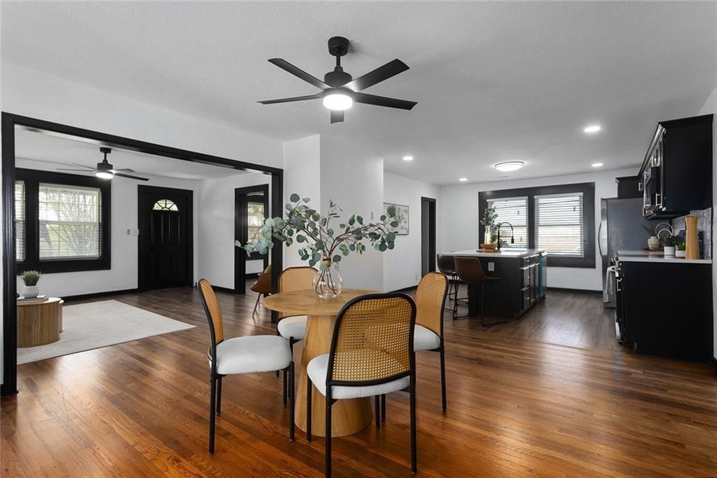 Photo 11 of 40 - 206 SW 22nd Street