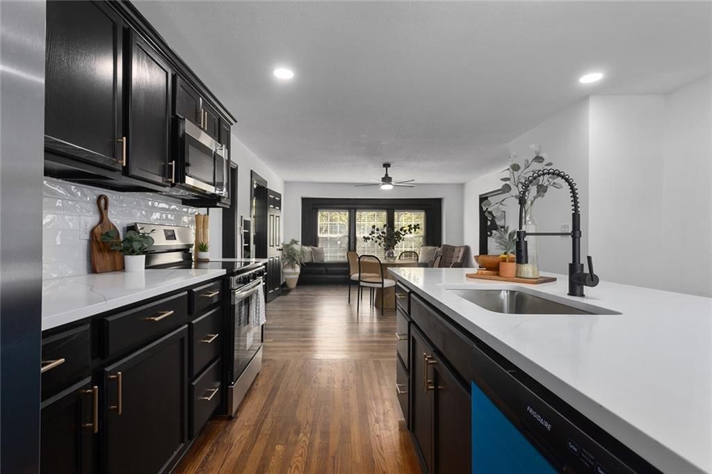 Photo 15 of 40 - 206 SW 22nd Street