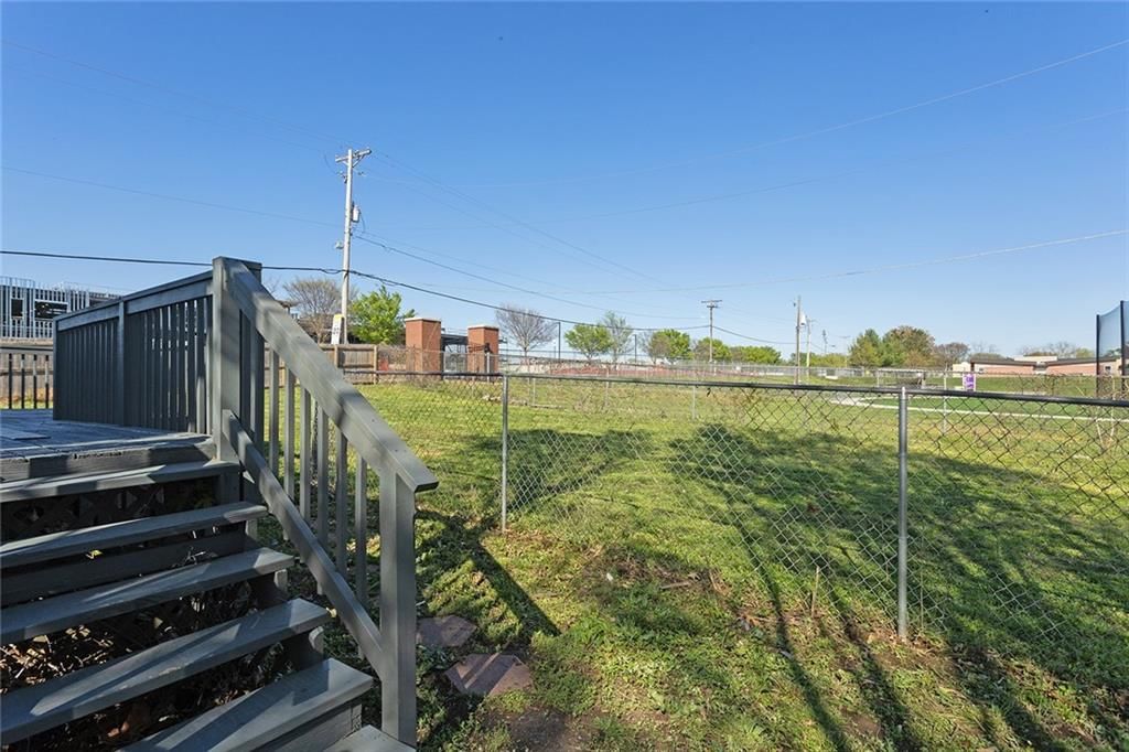 Photo 39 of 40 - 206 SW 22nd Street