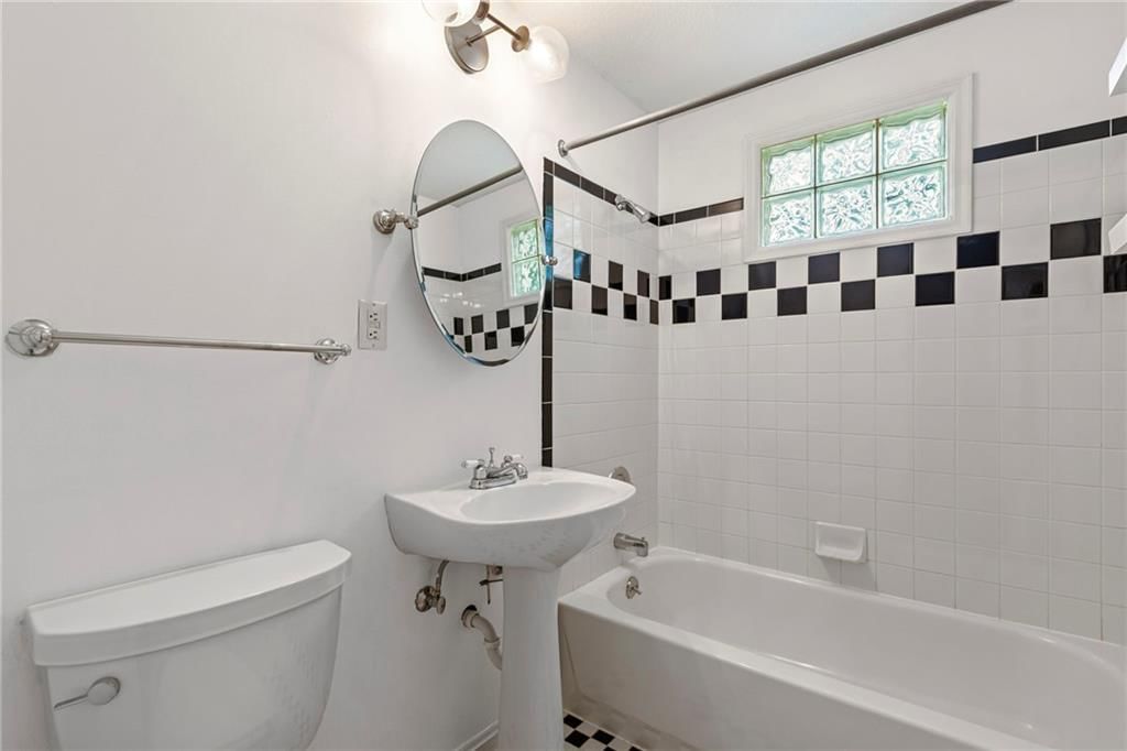 7407 Roe Avenue — photo 17