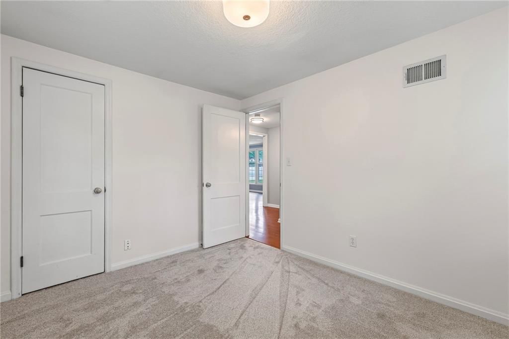 7407 Roe Avenue — photo 19