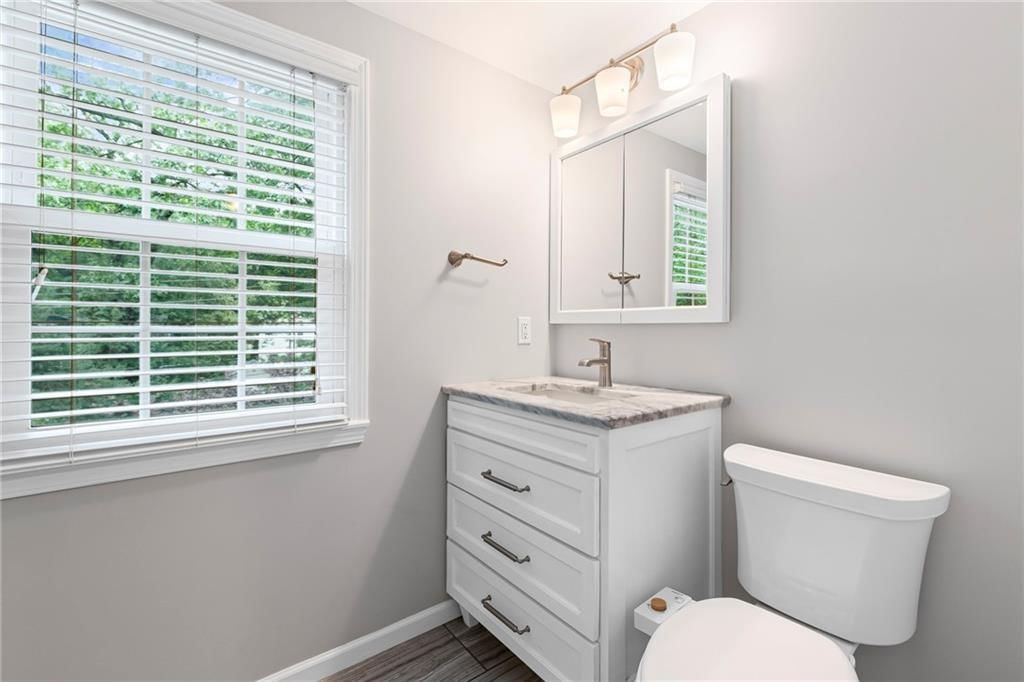7407 Roe Avenue — photo 24