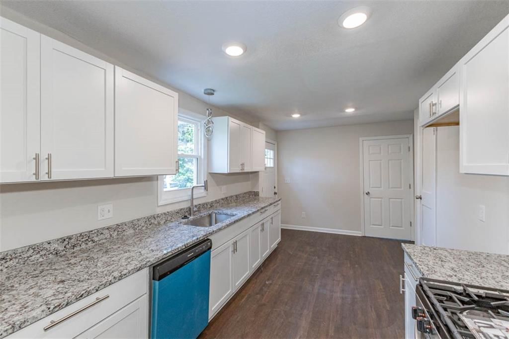 921 Armstrong Avenue — photo 10