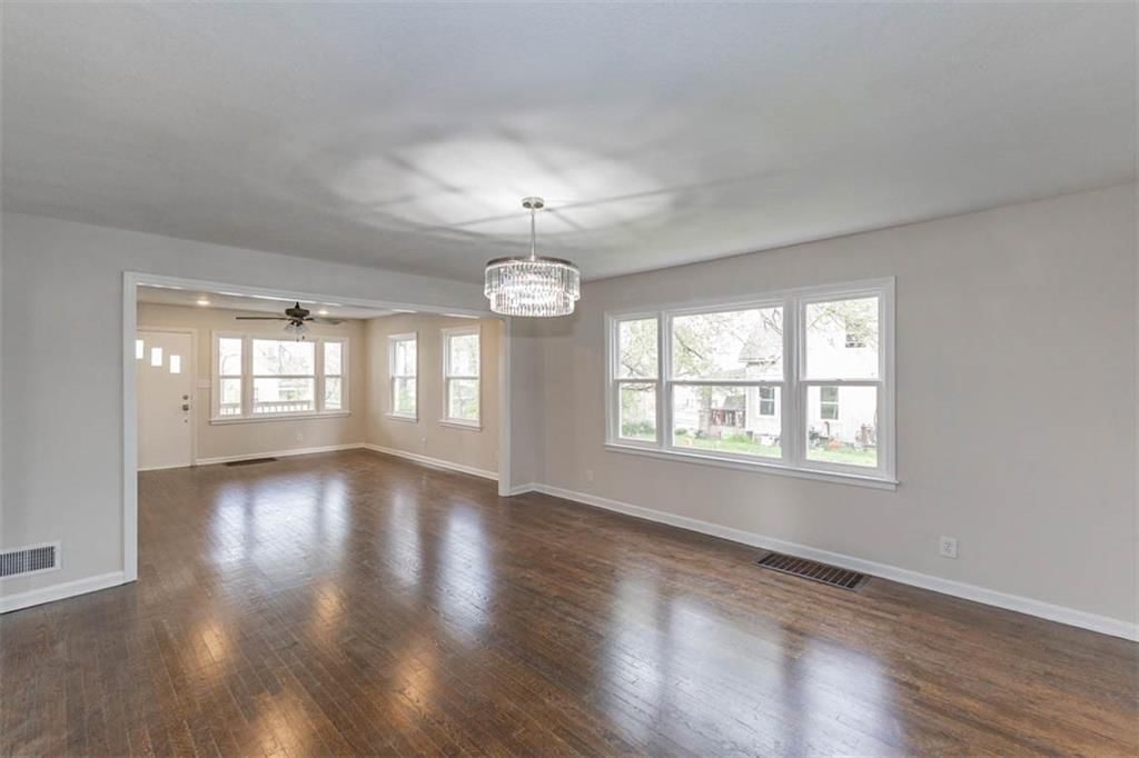 921 Armstrong Avenue — photo 21