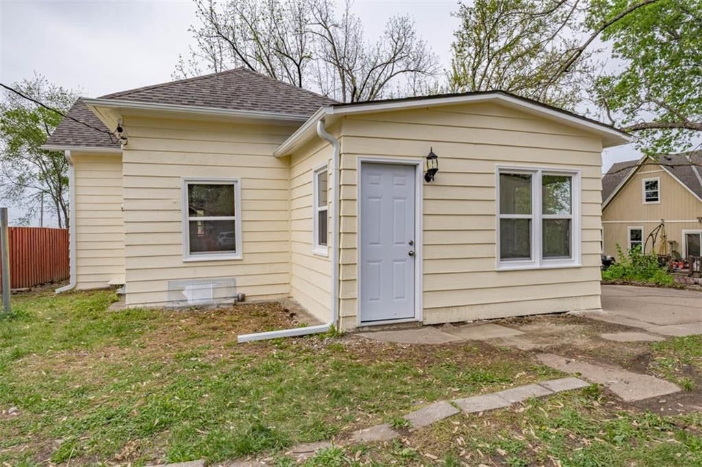 921 Armstrong Avenue — photo 26