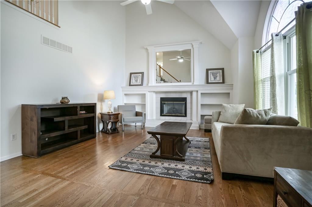 7312 N Manchester Avenue — photo 4