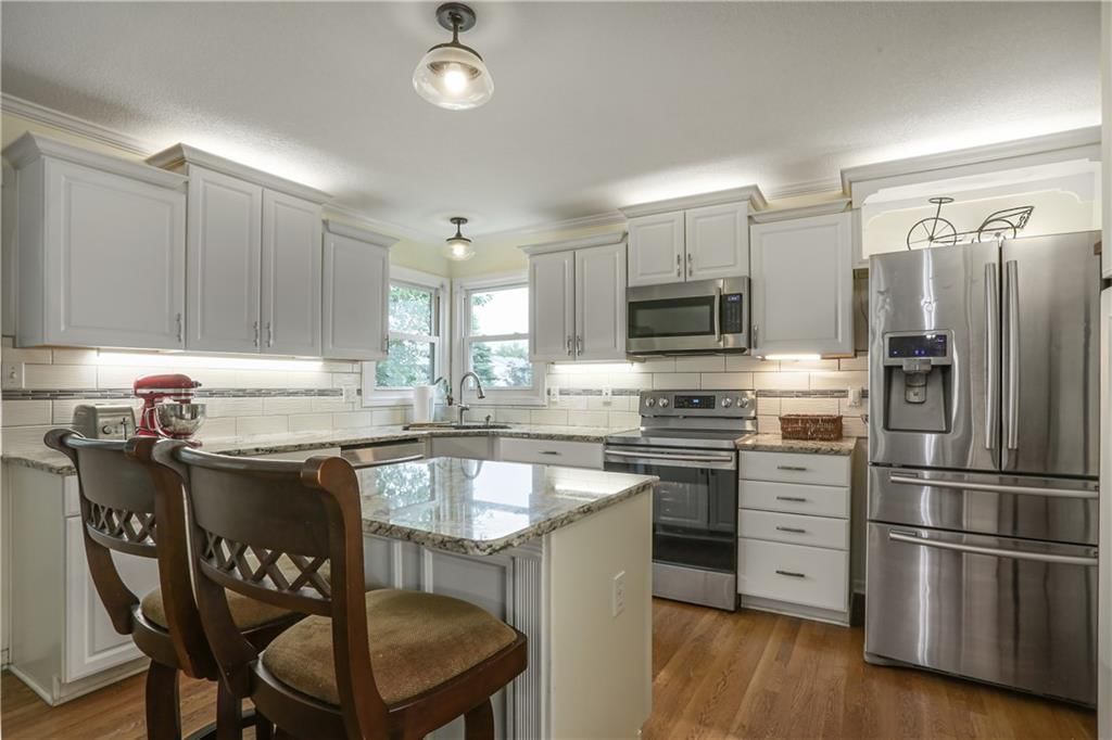 7312 N Manchester Avenue — photo 5