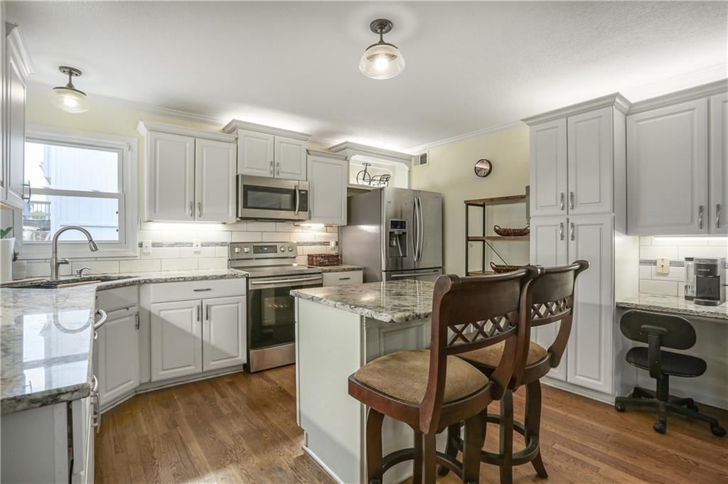 7312 N Manchester Avenue — photo 6