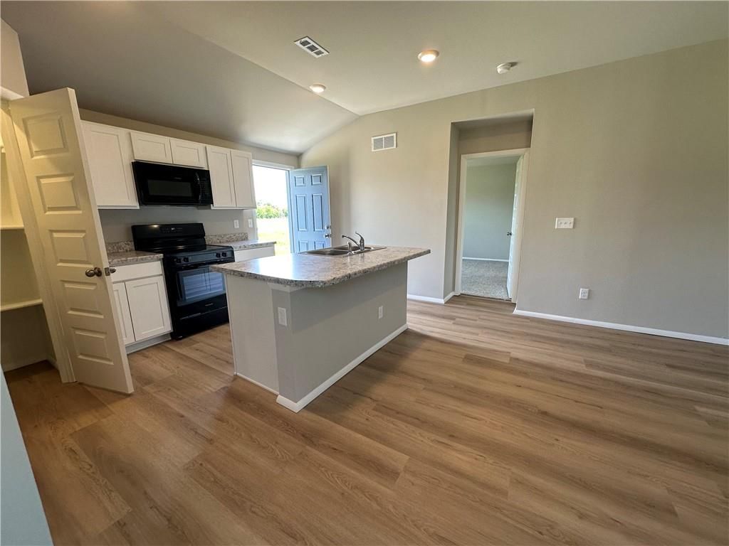 37755 W 207th Terrace — photo 5