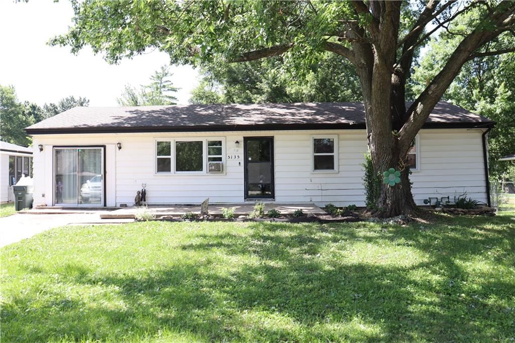 Photo 1 of 21 - 5135 Sloan Avenue