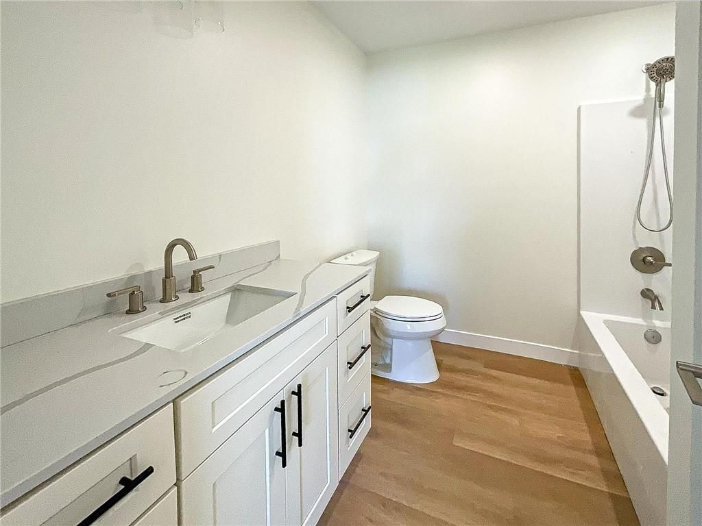 710 Ivy Lane — photo 10