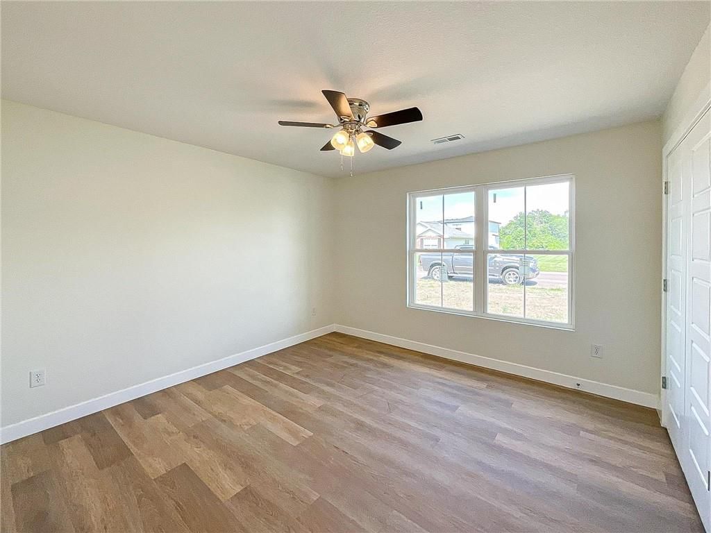 710 Ivy Lane — photo 12