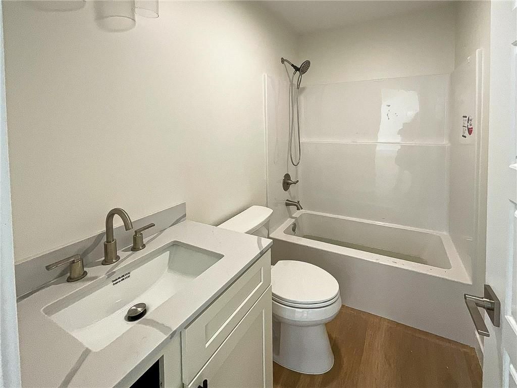 710 Ivy Lane — photo 14