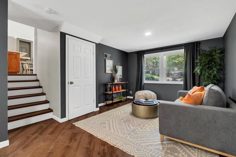 Photo 21 of 34 - 8401 W 91st Terrace