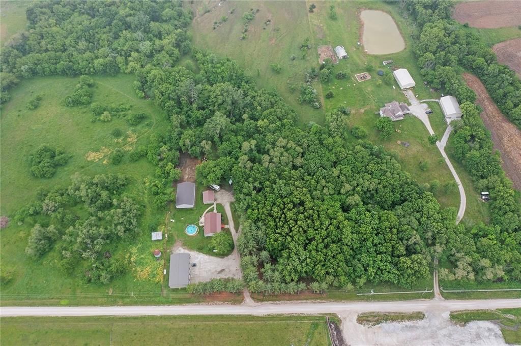 336 SE Zack Wheat Drive — photo 3