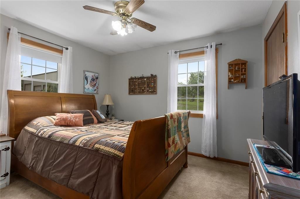 336 SE Zack Wheat Drive — photo 27