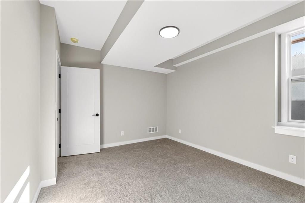25042 W 94th Terrace — photo 34
