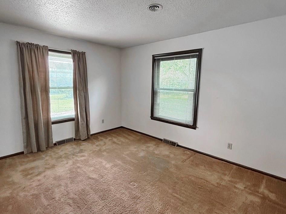 3225 E 1074 Road — photo 12