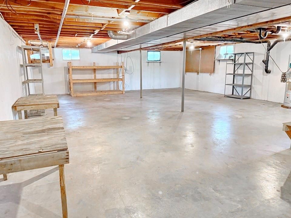 3225 E 1074 Road — photo 15