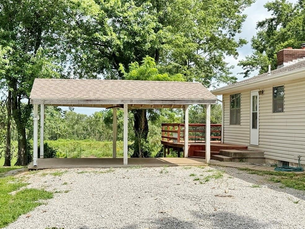 3225 E 1074 Road — photo 22