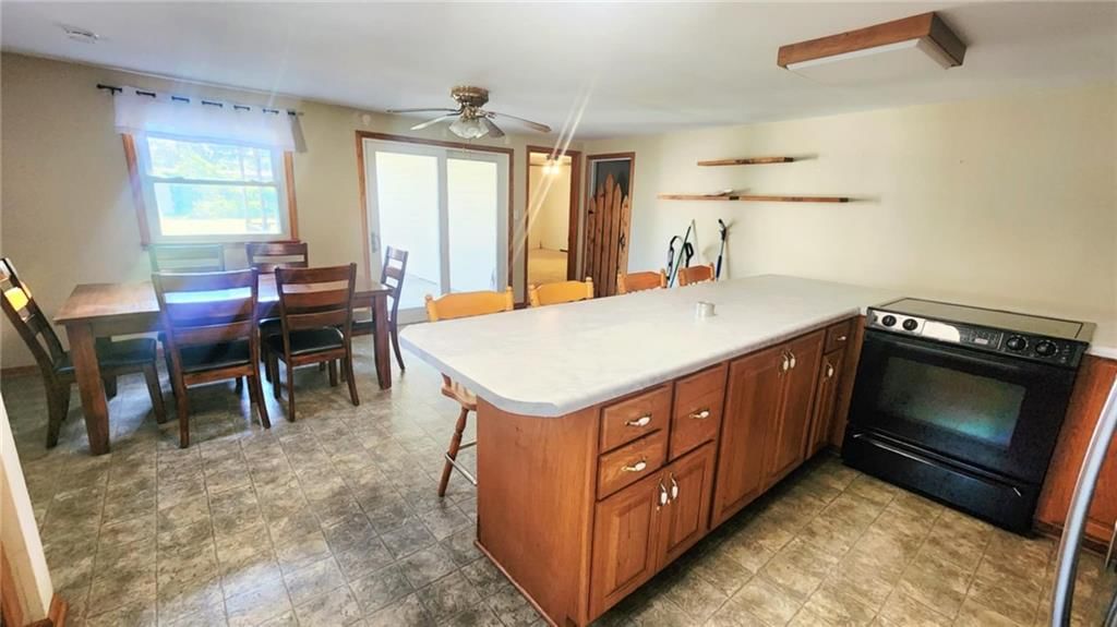 452 Fieldcrest Drive — photo 5