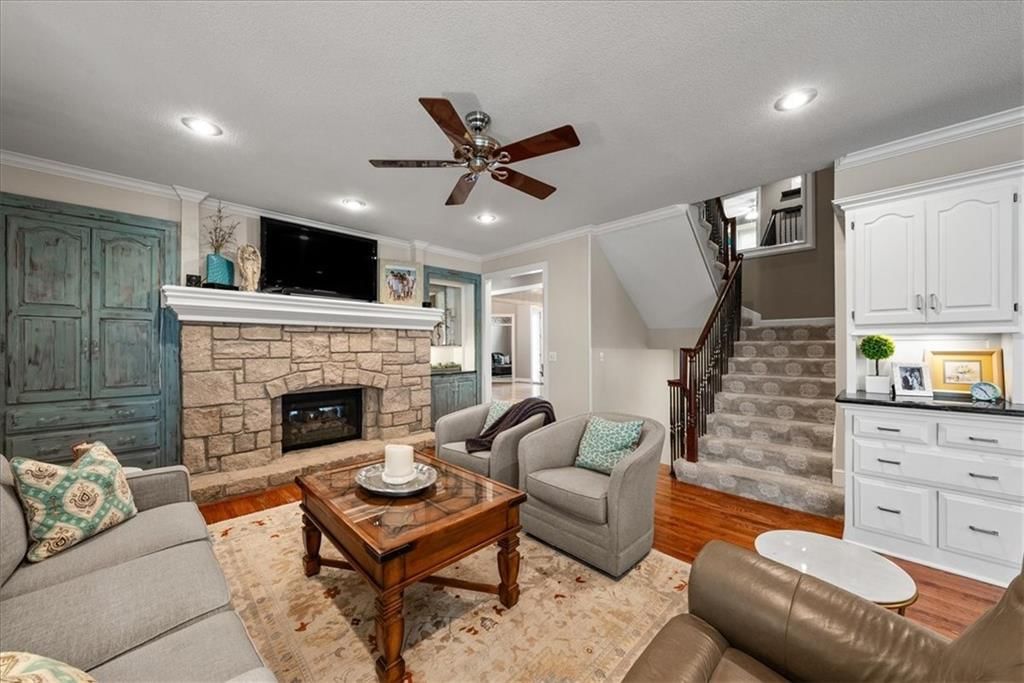 14528 Mastin Street — photo 12