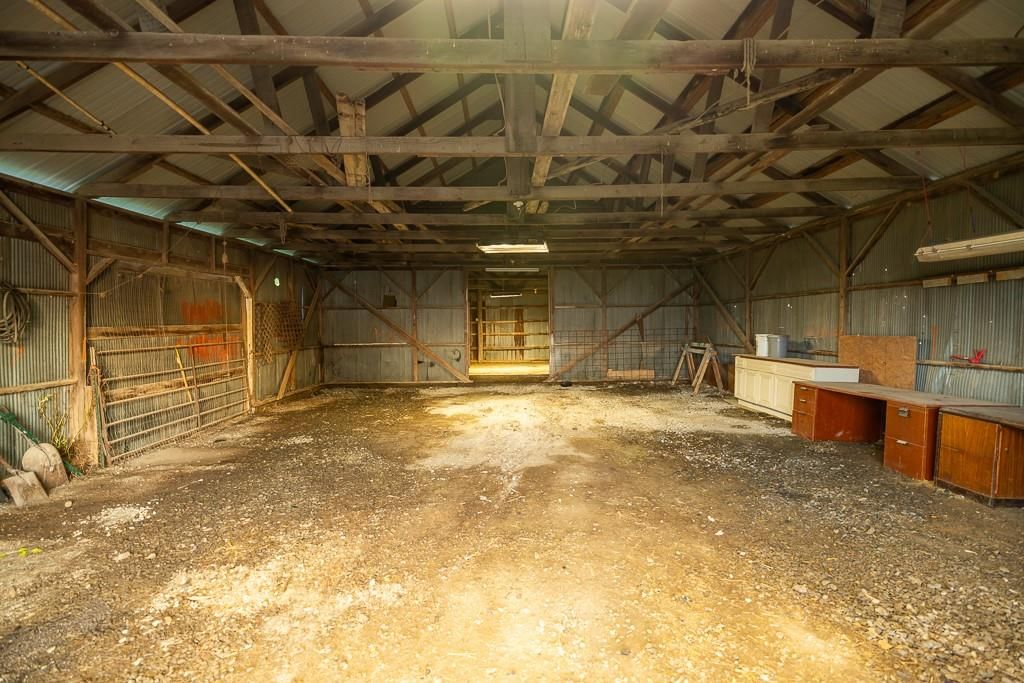 27940 Indianapolis Road — photo 54